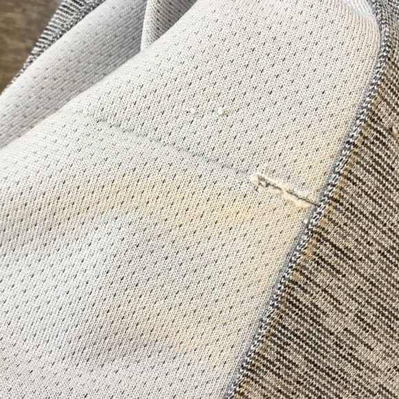 REEBOK heather gray speed wick quarter zip pullover. Men’s size small - Picture 5 of 9